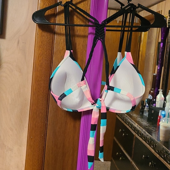 Bikini Top - Picture 3 of 7